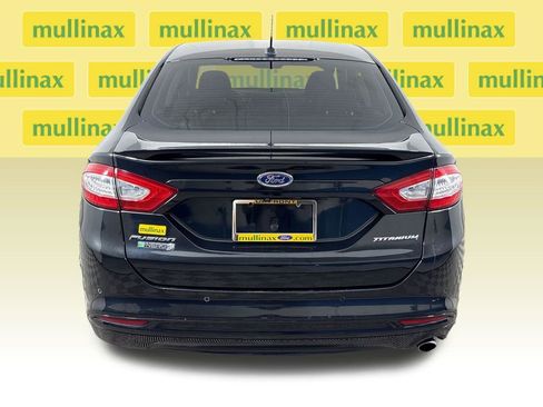 Used 2014 Ford Fusion Energi Titanium w/ Driver Assist Package FWD image 9