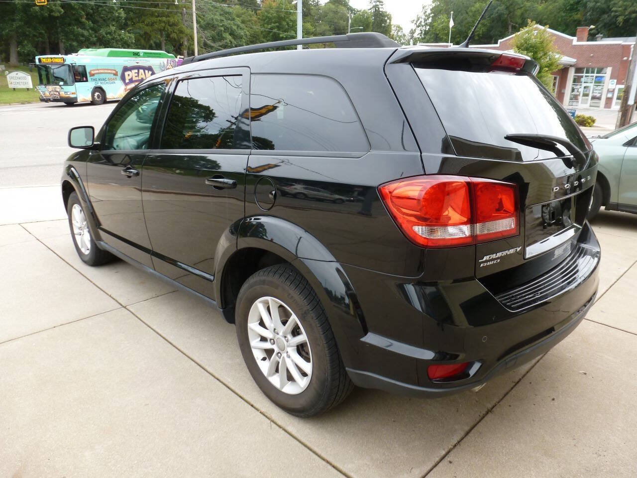 Used 2015 Dodge Journey SXT w/ Flexible Seating Group AWD/4WD image 3