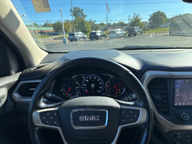Used 2021 GMC Acadia Denali w/ Denali Technology Package FWD image 21