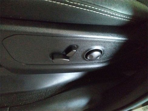 Used 2023 RAM 1500 Big Horn image 28