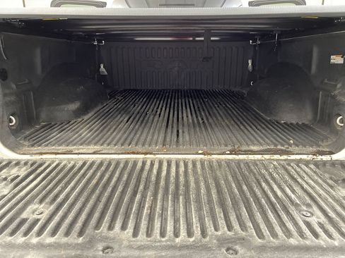 Used 2021 RAM 1500 Big Horn RWD image 34