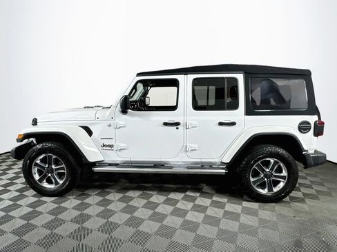 Used 2021 Jeep Wrangler Unlimited Sahara AWD/4WD image 4