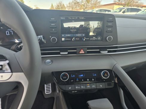 New 2026 Hyundai Elantra SEL Sport image 15