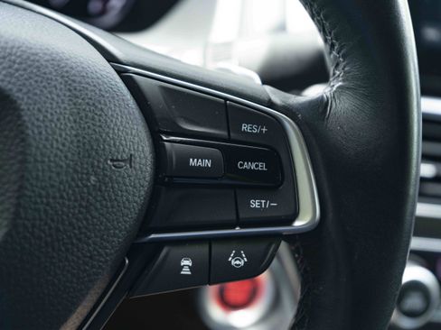 Used 2020 Honda Accord Sport image 21