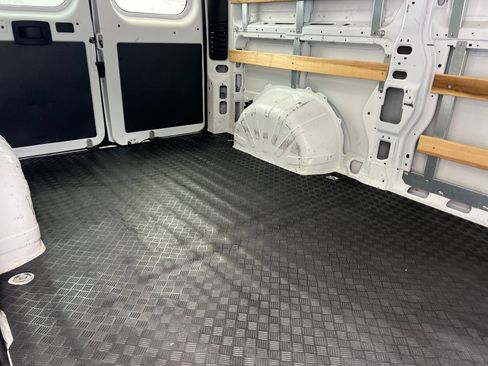 Used 2023 RAM ProMaster 2500 image 12