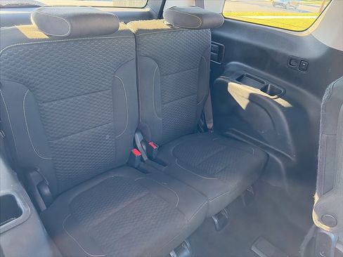 Used 2018 GMC Acadia SLE w/ Driver Alert Package I image 39