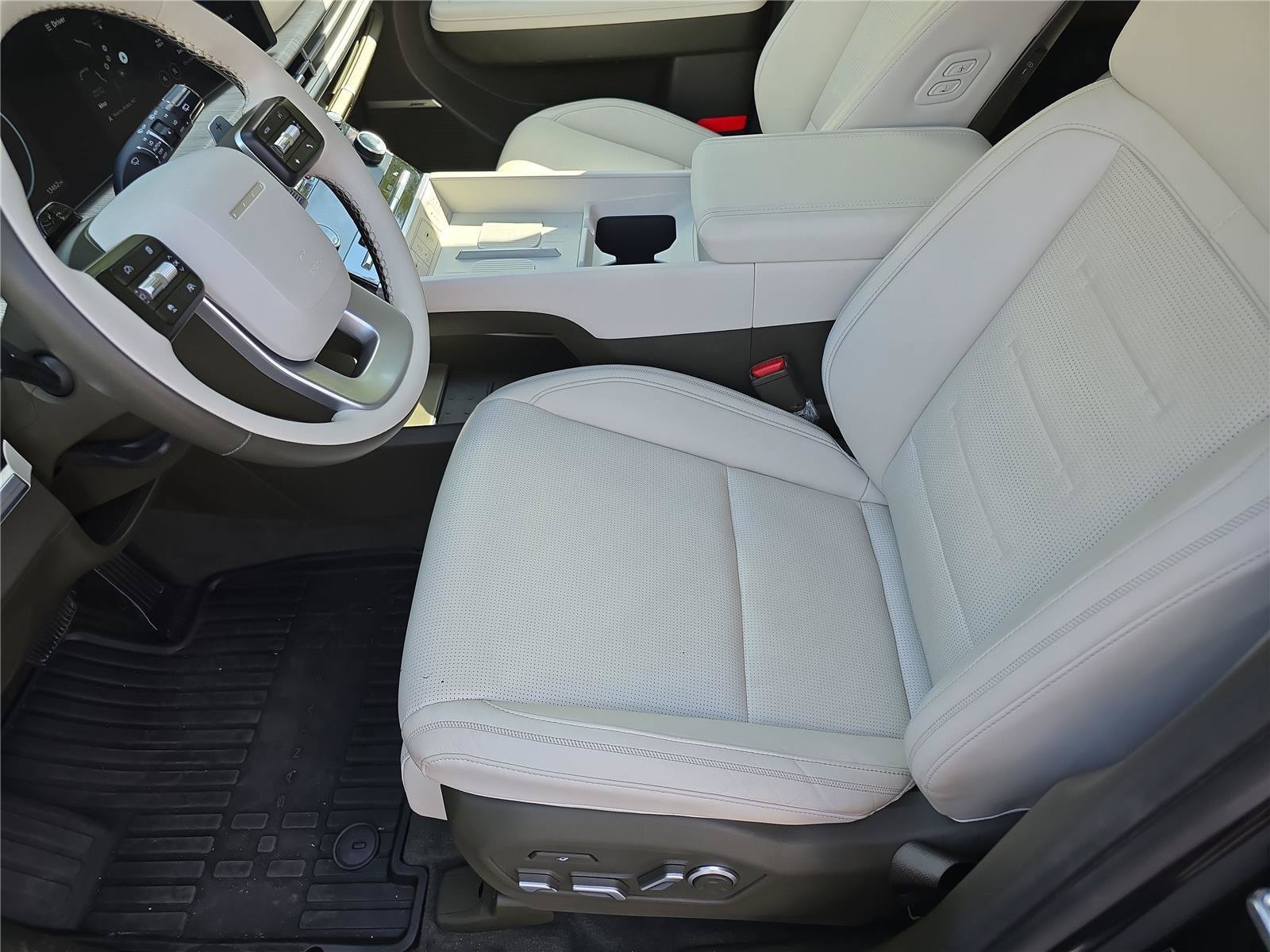 Used 2025 Hyundai Santa Fe Calligraphy AWD/4WD image 20