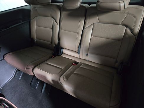 New 2026 Lincoln Navigator Black Label AWD/4WD image 15