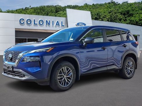 Used 2021 Nissan Rogue S AWD/4WD image 3
