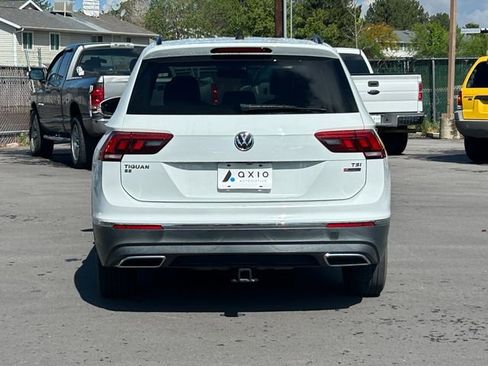 Used 2018 Volkswagen Tiguan SE w/ Panoramic Sunroof Package AWD/4WD image 6