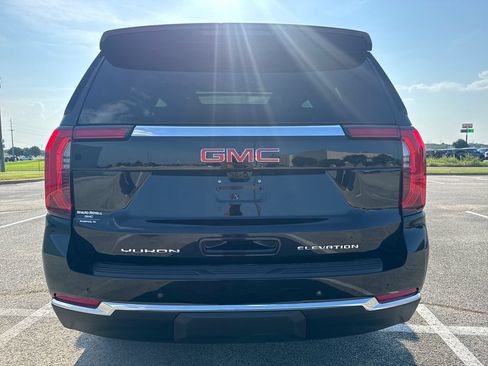 New 2026 GMC Yukon Elevation w/ Elevation Premium Package AWD/4WD image 5