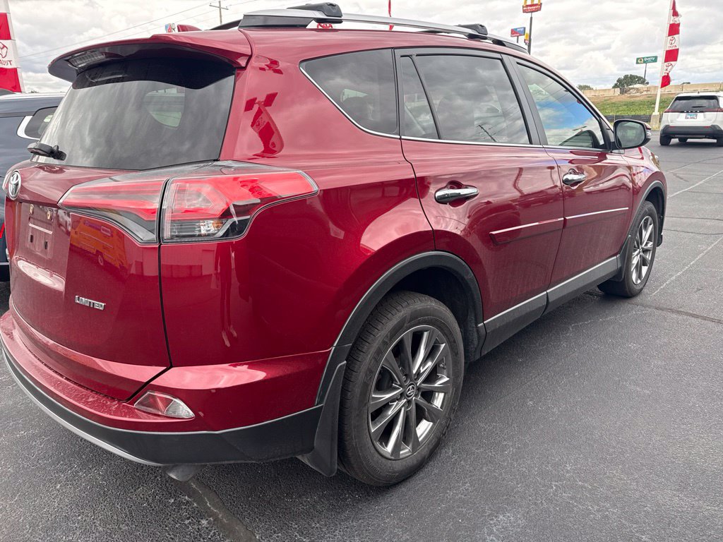 Used 2018 Toyota RAV4 Limited FWD image 6