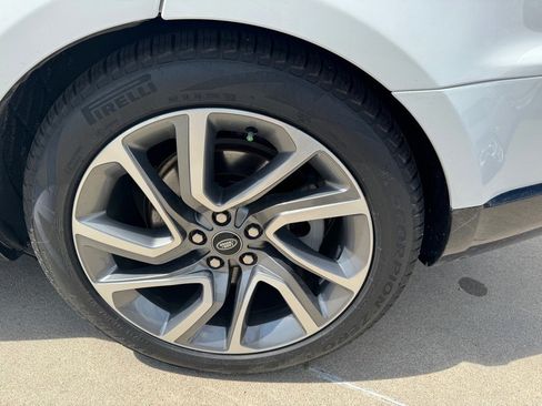 Used 2022 Land Rover Range Rover Sport HSE Silver Edition image 7