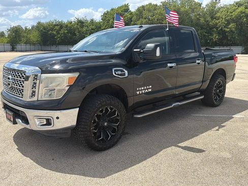 Used 2017 Nissan Titan SV AWD/4WD image 1