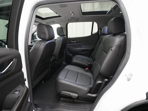 Certified 2023 GMC Acadia SLT w/ Elevation Edition image 16