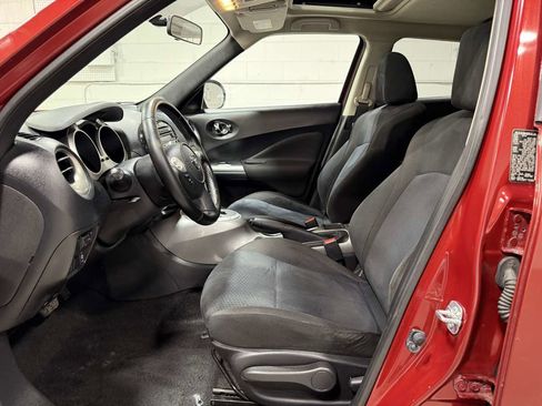 Used 2014 Nissan Juke SV AWD/4WD image 9