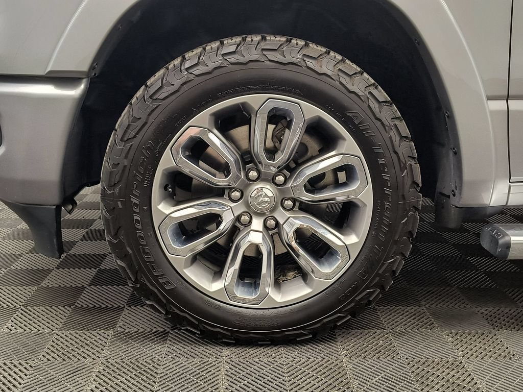 Used 2021 RAM 1500 Laramie w/ Sport Appearance Package AWD/4WD image 11