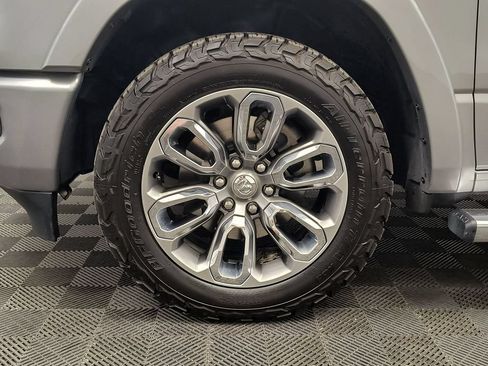 Used 2021 RAM 1500 Laramie w/ Sport Appearance Package AWD/4WD image 11