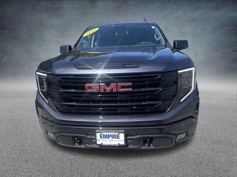 Used 2022 GMC Sierra 1500 Elevation AWD/4WD image 11