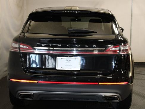 Used 2021 Lincoln Nautilus Reserve image 6