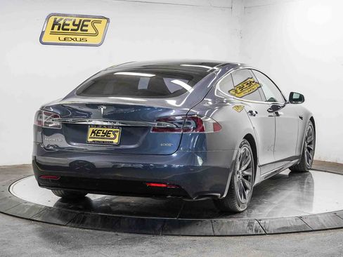Used 2019 Tesla Model S 100D AWD/4WD image 4