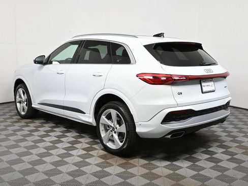 New 2025 Audi Q5 Premium Plus image 24