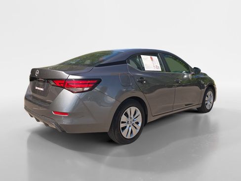Certified 2025 Nissan Sentra S FWD image 6