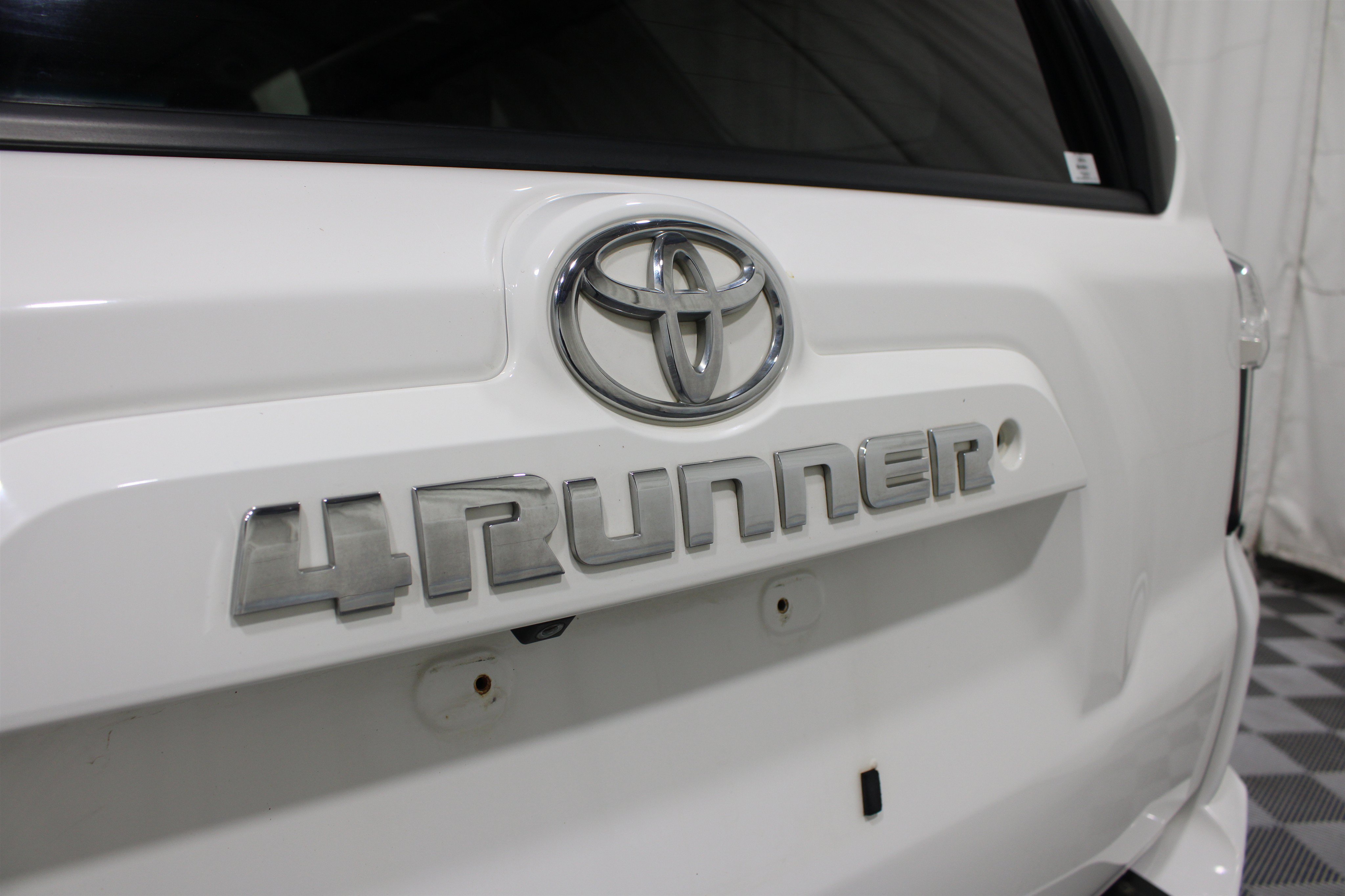 Used 2019 Toyota 4Runner SR5 Premium AWD/4WD image 27