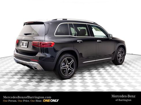 New 2026 Mercedes-Benz GLB 250 4MATIC image 6