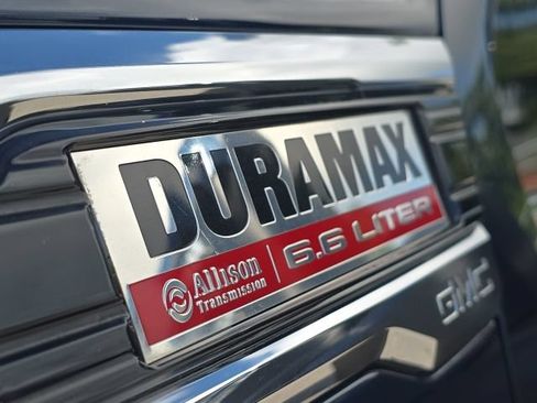 Used 2021 GMC Sierra 2500 Denali w/ Denali Ultimate Package AWD/4WD image 9