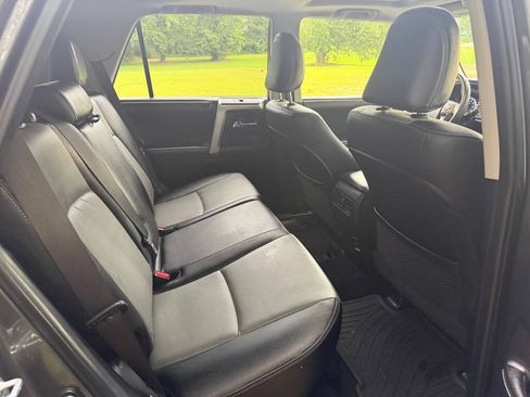 Used 2015 Toyota 4Runner SR5 Premium AWD/4WD image 19