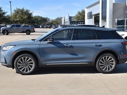 New 2026 Lincoln Corsair Reserve image 11