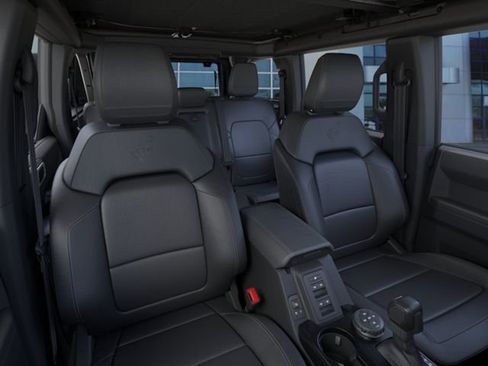 New 2026 Ford Bronco Badlands AWD/4WD image 10