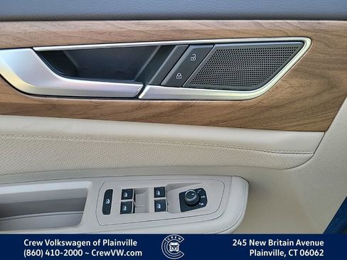 New 2026 Volkswagen Atlas SE image 26