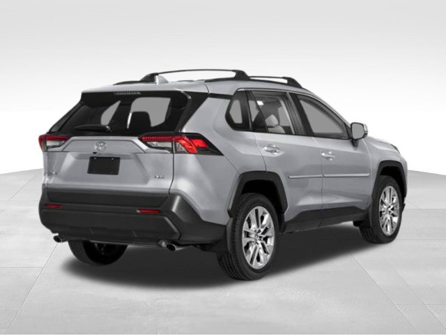 Used 2025 Toyota RAV4 XLE w/ Convenience Package FWD image 36