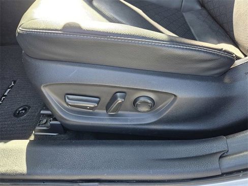 Used 2021 Toyota Camry XSE image 18