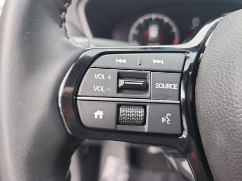 Used 2025 Honda HR-V Sport image 28