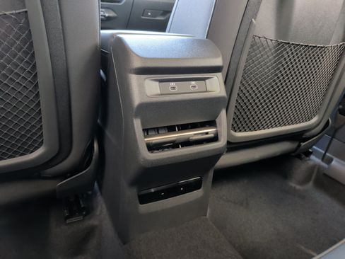 New 2026 Audi Q3 quattro 2.0T AWD/4WD image 35