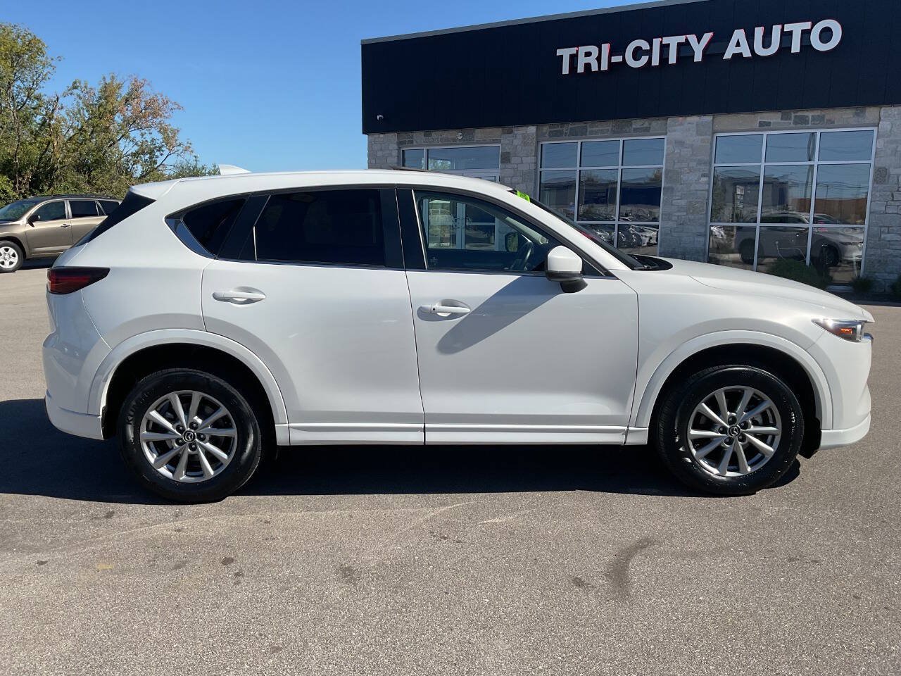 Used 2025 MAZDA CX-5 AWD 2.5 S w/ Preferred Package image 9