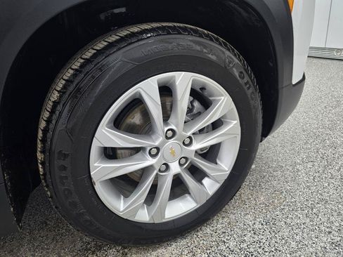Used 2023 Chevrolet TrailBlazer LS FWD image 30