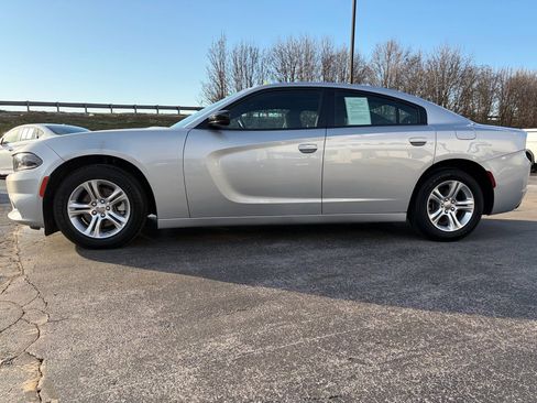 Used 2023 Dodge Charger SXT image 4