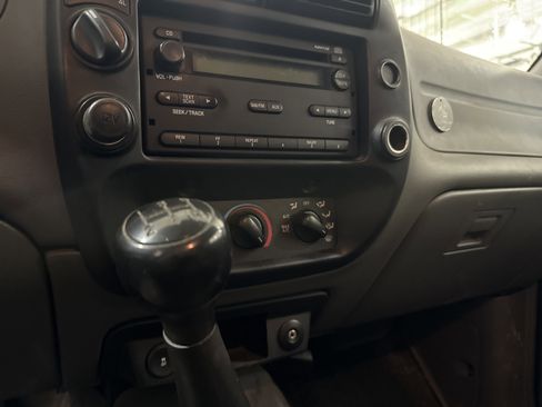 Used 2011 Ford Ranger Sport image 10