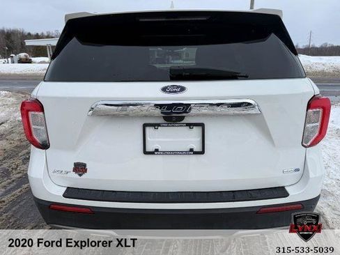 Used 2020 Ford Explorer XLT w/ Equipment Group 202A image 4