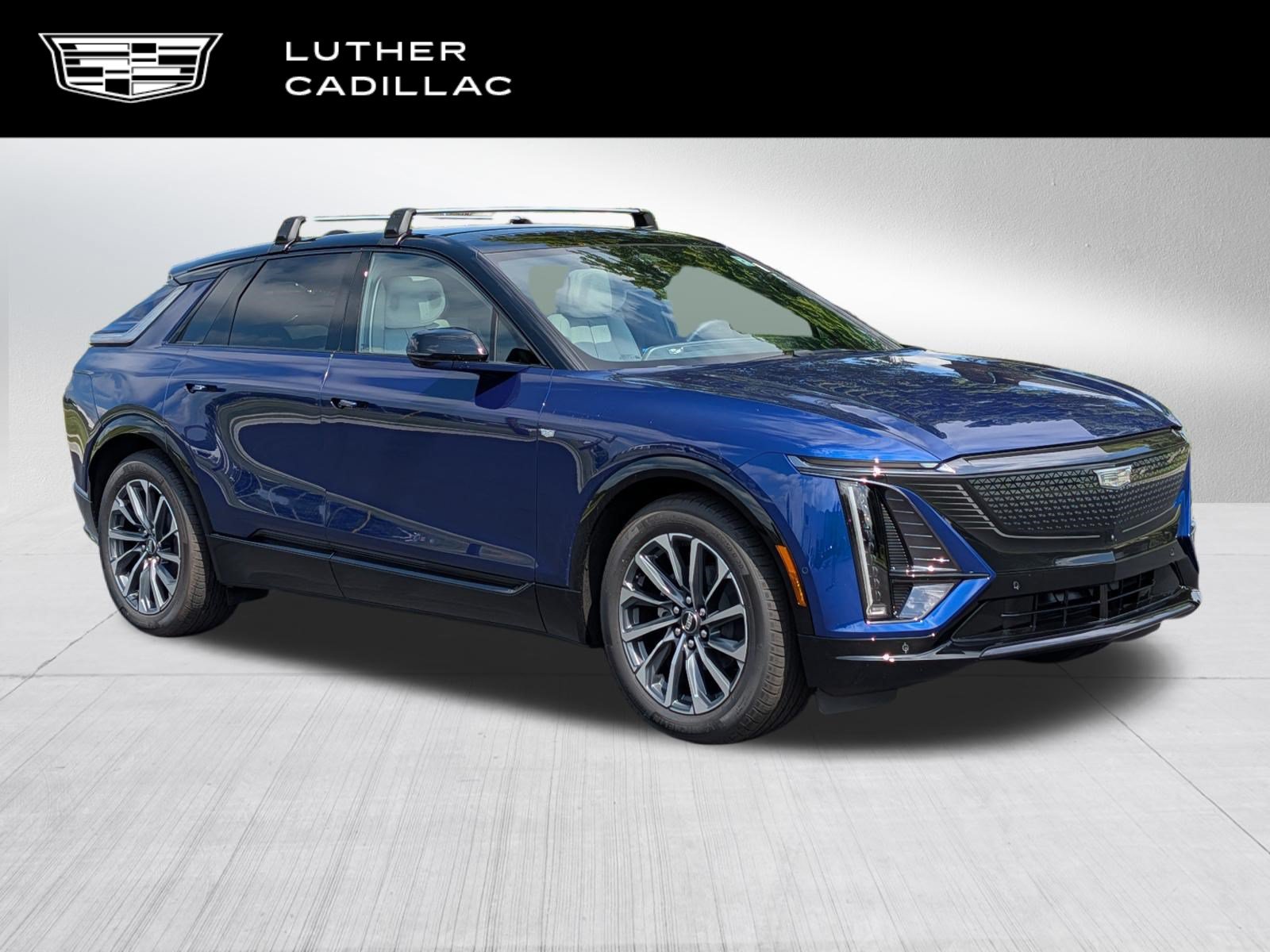 Used 2026 Cadillac Lyriq Premium Sport w/ LPO, Floor Liner Package AWD/4WD image 1
