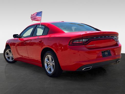 Used 2022 Dodge Charger SXT image 6