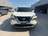 Used 2023 Nissan Rogue SV image 2