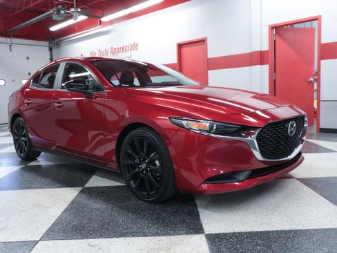 Used 2024 MAZDA MAZDA3 s image 2