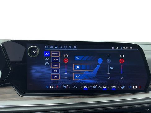 Used 2025 Chevrolet Tahoe LT image 25