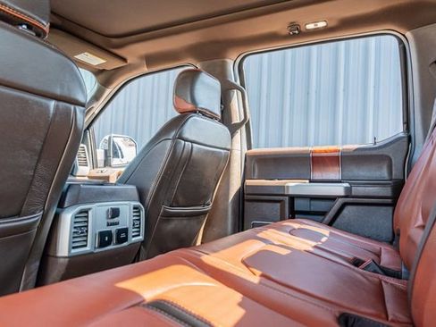 Used 2019 Ford F150 King Ranch w/ Equipment Group 601A Luxury image 35