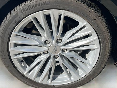 Used 2025 Cadillac CT4 Premium Luxury image 31